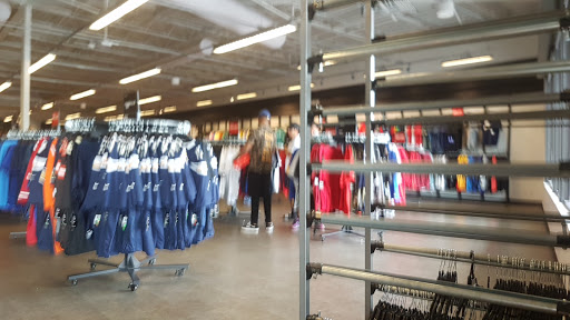 Clothing Store «Nike Clearance Store», reviews and photos, 5209 International Dr, Orlando, FL 32819, USA