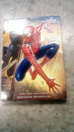 Thrift Store «Goodwill Columbus», reviews and photos, 2550 N High St, Columbus, OH 43202, USA