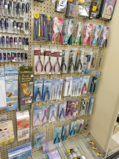 Shopping Mall «Colonial Plaza Mall», reviews and photos, 601 N Bumby Ave, Orlando, FL 32803, USA