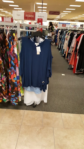 Clothing Store «Burlington Coat Factory», reviews and photos, 1716 Jantzen Beach Center, Portland, OR 97217, USA