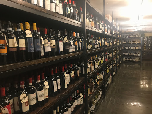 Wine Store «Adega Wine & Spirits», reviews and photos, 31-25 Ditmars Blvd, Queens, NY 11105, USA