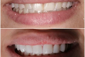 Dental & Co. Odontologia Especializada image