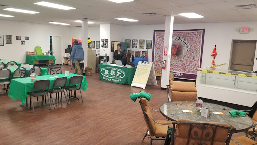 Tobacco Shop «BDT Smoke Shops», reviews and photos, 21640 John R Rd, Hazel Park, MI 48030, USA