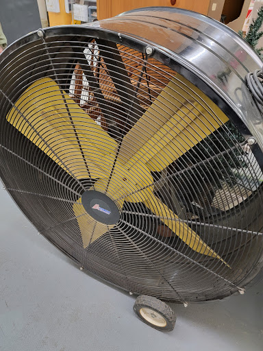 Flea Market «Streetsboro Flea Market - Furniture, Antiques, Collectibles», reviews and photos, 1513 Streetsboro Rd, Streetsboro, OH 44241, USA