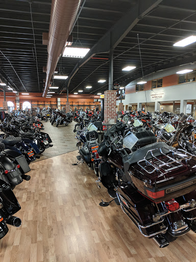 Motorcycle Dealer «Appleton Harley-Davidson», reviews and photos, 5322 Clairemont Dr, Appleton, WI 54913, USA