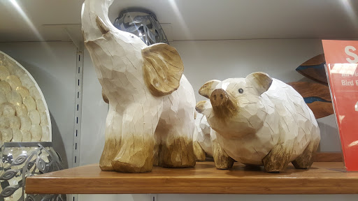 Home Goods Store «Pier 1 Imports», reviews and photos, 20610 Stevens Creek Blvd, Cupertino, CA 95014, USA