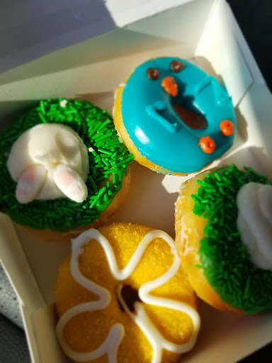 Donut Shop «Krispy Kreme», reviews and photos, 2346 Pleasant Hill Rd, Duluth, GA 30096, USA