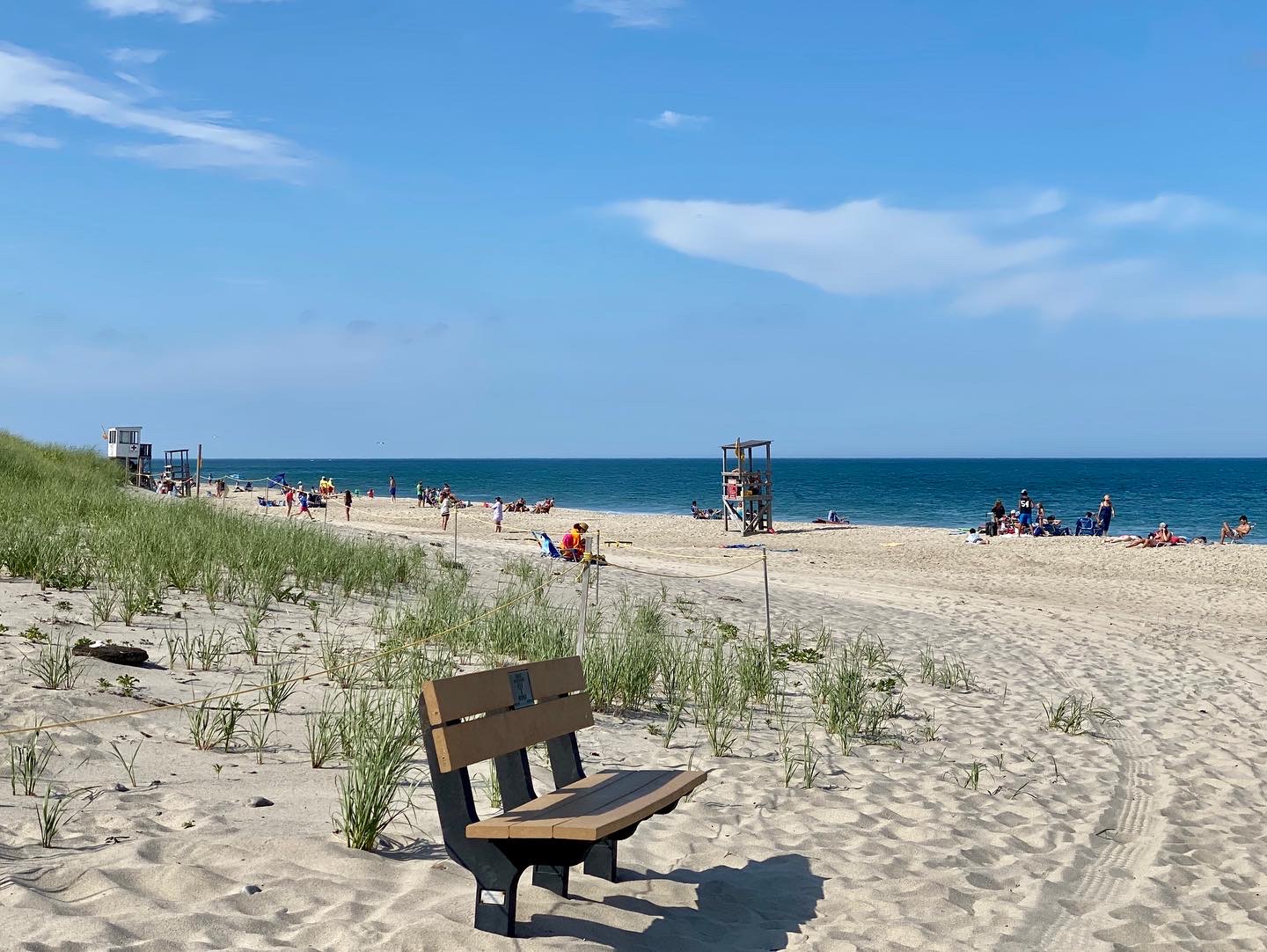 Foto von Nauset beach mit kleine, beiger kiesel Oberfläche