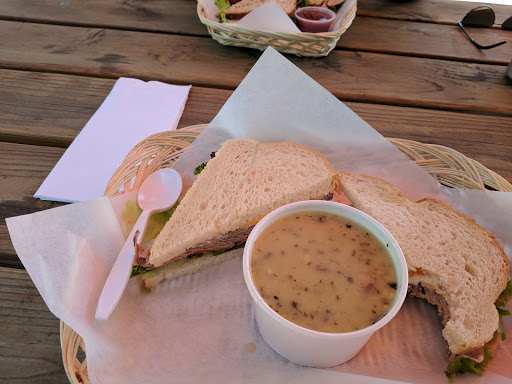 Caterer «Say Ciao! Columbia River Tap Room and Eatery», reviews and photos, 2501 SE Columbia Way #270, Vancouver, WA 98661, USA