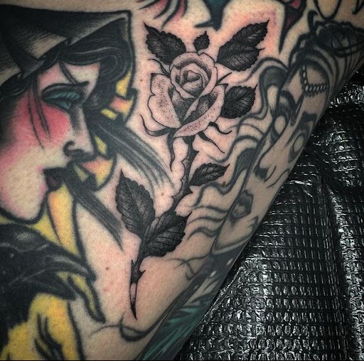 Explore tattoos on hand ideas, creative tattoo ideas in Atlanta, available at Big Cat Tattoo