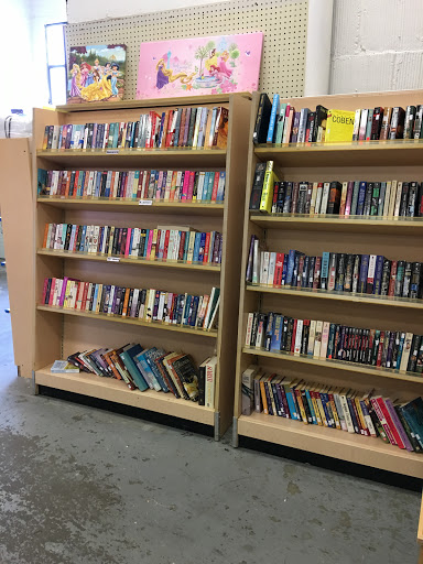 Thrift Store «Fort Lewis Thrift Shop», reviews and photos, 2070 Pendleton Ave, Lewis Mcchord, WA 98433, USA