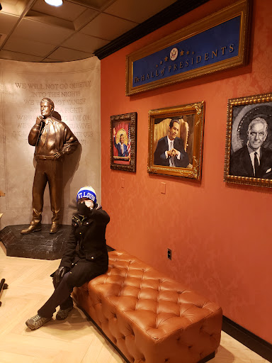 Shopping Mall «Rhode Island Avenue Shopping Center», reviews and photos, 680 Rhode Island Ave NE, Washington, DC 20002, USA