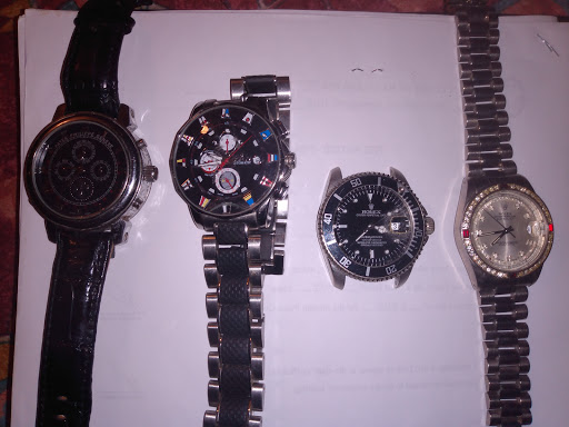 Shopping Mall «Hilltop Shopping Center», reviews and photos, 5400 Reisterstown Rd, Baltimore, MD 21215, USA