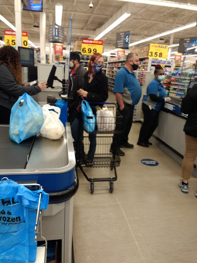 Grocery Store «Food Lion», reviews and photos, 198 Scottsville Center, Scottsville, VA 24590, USA