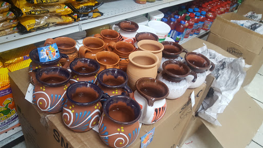 Grocery Store «Grocery Los Hermanos Inc», reviews and photos, 4130 Curry Ford Rd, Orlando, FL 32806, USA