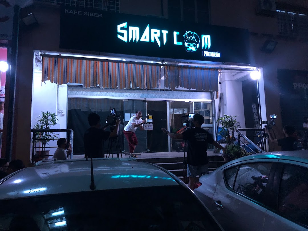 SmartCom Internet Cafe Premium Merdeka Villa