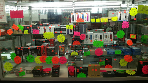 Tobacco Shop «Smokers Choice», reviews and photos, 701 S Crouse Ave, Syracuse, NY 13210, USA