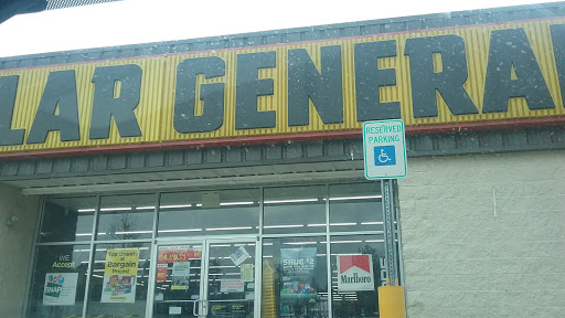 Discount Store «Dollar General», reviews and photos, 10045 Tuskegee St, Notasulga, AL 36866, USA