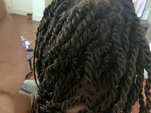 Hair Salon «Princess AICHA AFRICAN HAIR BRAIDING SALON», reviews and photos, 1000 W Olney Ave, Philadelphia, PA 19141, USA