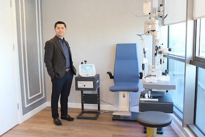 Doç. Dr. Yasin Şakir Göker - Göz Doktoru Ankara, Retina Uzmanı
