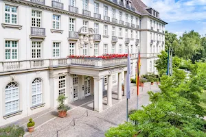 Parkhotel Quellenhof Aachen - Premiumhotel Aachen image