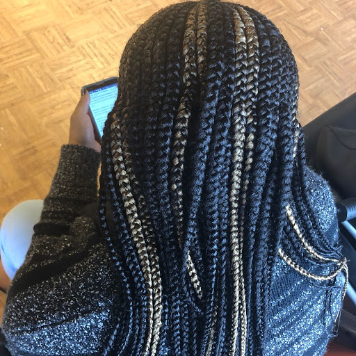 Hair Salon «African Hair Braiding Salon», reviews and photos, 3868 E Main St, Columbus, OH 43213, USA