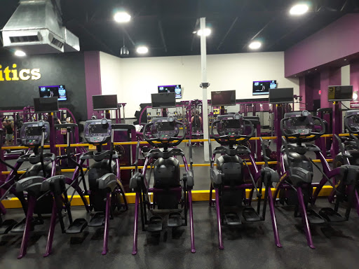 Shopping Mall «Towne Mall», reviews and photos, 3461 Towne Blvd #250, Middletown, OH 45005, USA