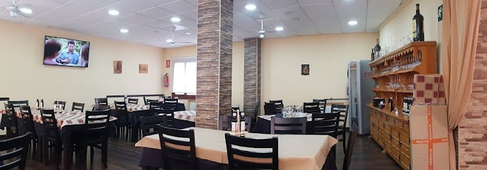 Información y opiniones sobre Cafetería Restaurante Prados de Ávila