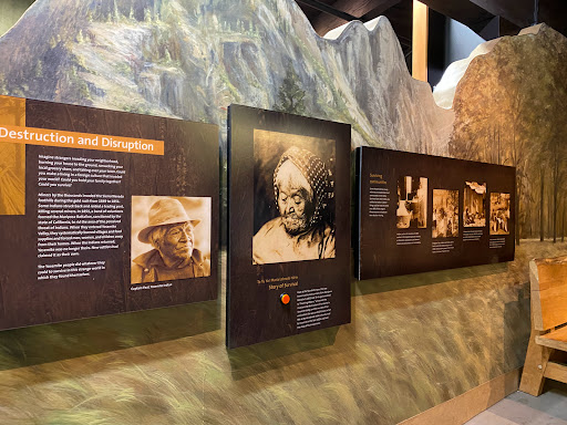Yosemite Valley Welcome Center image