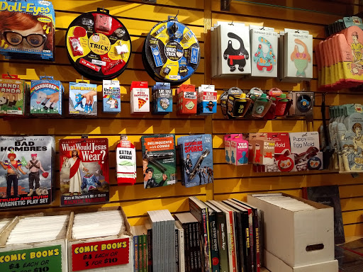 Gift Shop «Lucky Lizard Curios & Gifts», reviews and photos, 412 E 6th St, Austin, TX 78701, USA