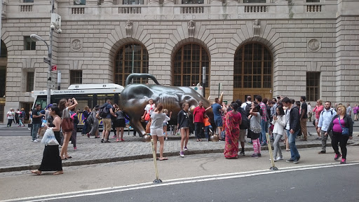 Sculpture «Charging Bull», reviews and photos, Broadway & Morris St, New York, NY 10004, USA