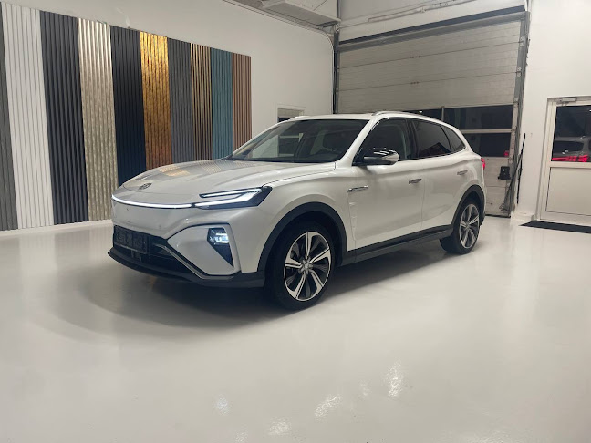 CC Autohus - Bilforhandler