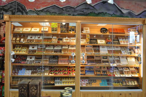 Tobacco Shop «American Smoke & Vape», reviews and photos, 217 E Army Trail Rd, Glendale Heights, IL 60139, USA