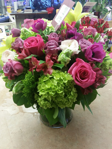 Florist «Exotic Flowers», reviews and photos, 609 American Legion Hwy, Boston, MA 02131, USA