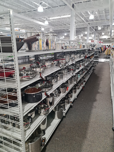 Clothing Store «Burlington Coat Factory», reviews and photos, 6200 Greenbelt Rd, Greenbelt, MD 20770, USA