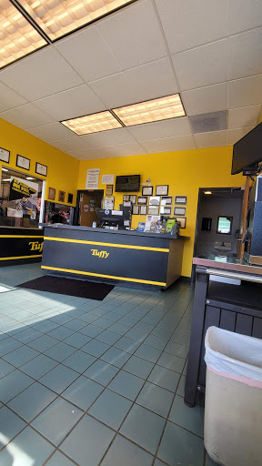 Auto Repair Shop «Tuffy Tire & Auto Service Center», reviews and photos, 90 S Waverly Rd, Holland, MI 49423, USA