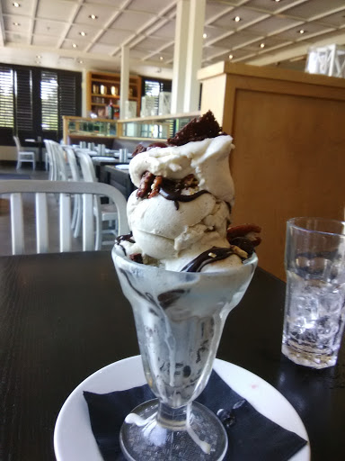 American Restaurant «The Q», reviews and photos, 3900 Bel Aire Plaza D, Napa, CA 94558, USA