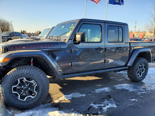 Jeep Dealer «Golling Chrysler Dodge Jeep Ram», reviews and photos, 2405 S Telegraph Rd, Bloomfield Hills, MI 48302, USA
