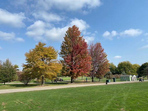 Golf Course «Oak Brook Golf Club», reviews and photos, 2606 York Rd, Oak Brook, IL 60523, USA