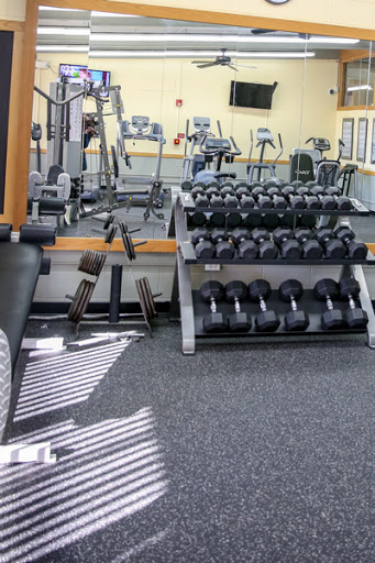 Recreation Center «Des Plaines Park District Administrative & Leisure Center», reviews and photos, 2222 Birch St, Des Plaines, IL 60018, USA