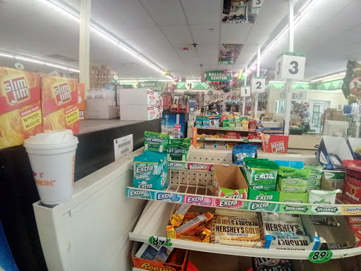 Dollar Store «Dollar Tree», reviews and photos, 406 N Main St, East Longmeadow, MA 01028, USA