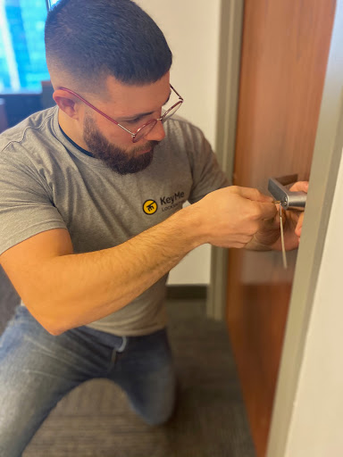 Key Duplication Service «KeyMe», reviews and photos, 5400 Brodie Ln #300, Austin, TX 78745, USA