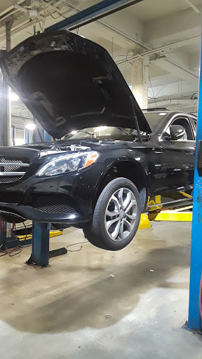 Mercedes Benz Dealer «Silver Star Motors», reviews and photos, 36-11 Northern Blvd, Long Island City, NY 11101, USA