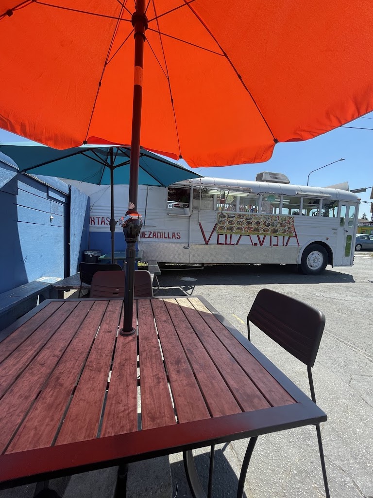 Taqueria vellavista 98146