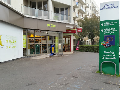 Carrefour City à Rennes