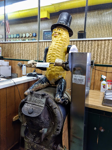 Nut Store «Peanut Shoppe Main Street», reviews and photos, 24 S Main St, Memphis, TN 38103, USA