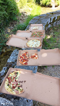 Plats et boissons du Pizzeria Hé Papé - Pizzas fraîches & Snack à La Canourgue - n°6