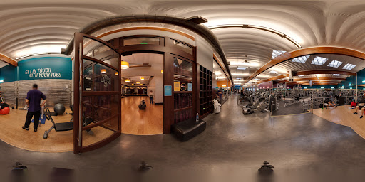 Health Club «Crunch - Redwood City», reviews and photos, 515 Veterans Blvd, Redwood City, CA 94063, USA