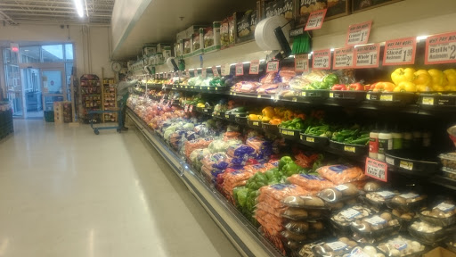 Grocery Store «Town & Country Foods», reviews and photos, 219 N 19th Ave, Bozeman, MT 59718, USA