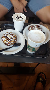 Plats et boissons du Café Starbucks aéroport Marseille Hall 1 à Marignane - n°12